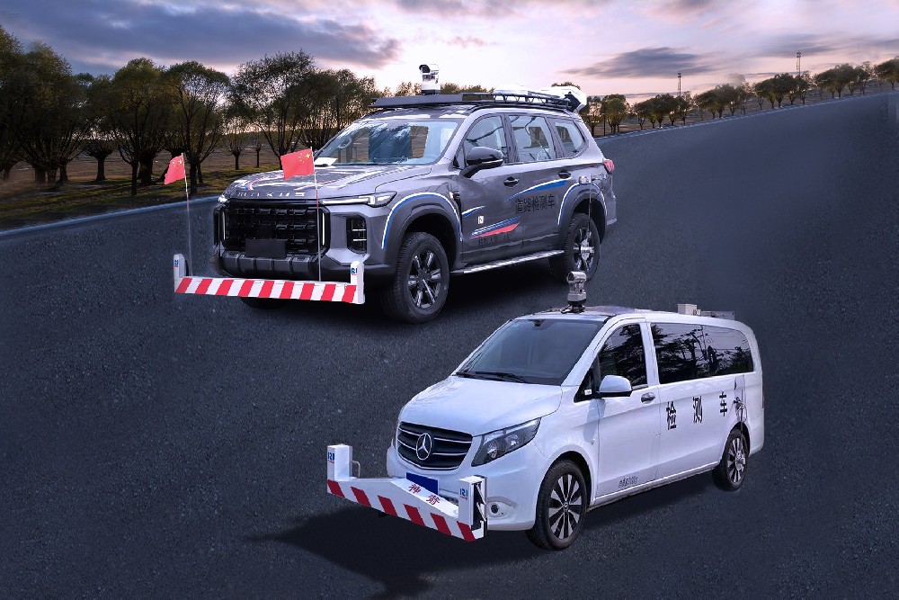 道路多功能綜合檢測車